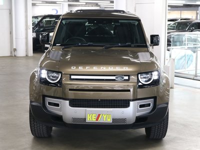 LAND ROVER DEFENDER - 9