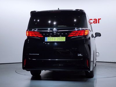 2024 Toyota ALPHARD 照片 4