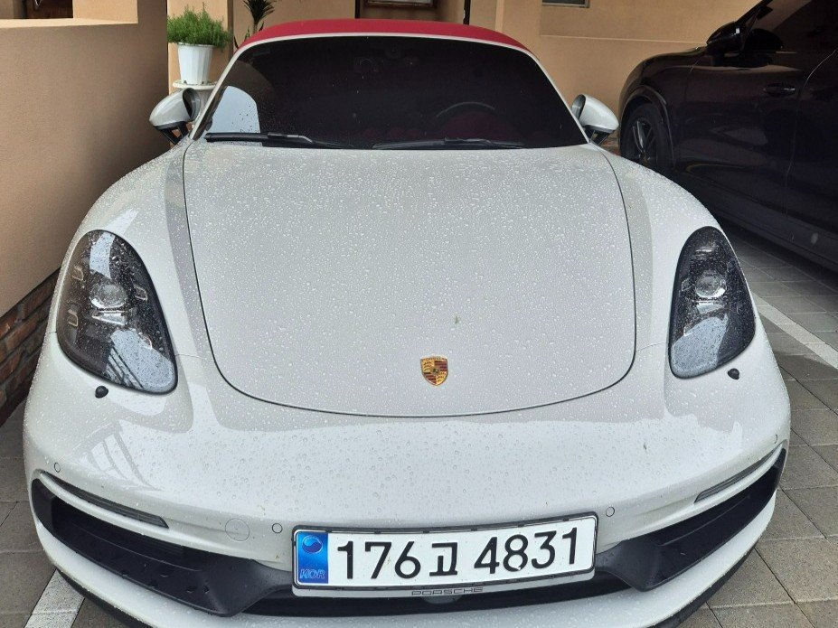 PORSCHE 718 - View 1