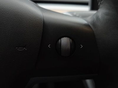 2022 Tesla MODEL Y — миниатюра 29