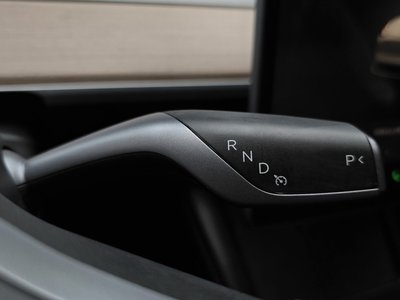 2022 Tesla MODEL Y — миниатюра 12