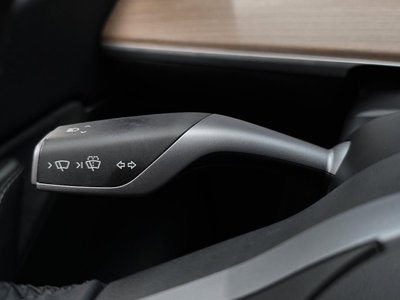 2022 Tesla MODEL Y — миниатюра 30