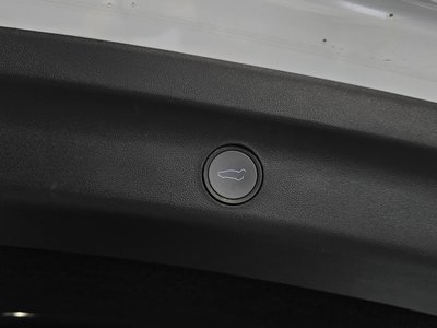 2022 Tesla MODEL Y — миниатюра 34