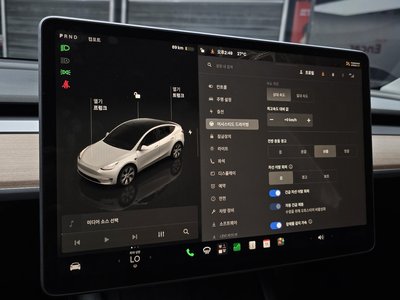 2022 Tesla MODEL Y — миниатюра 20
