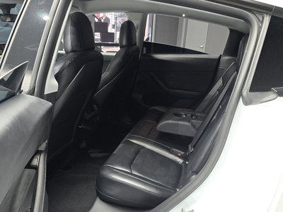 2022 Tesla MODEL Y — миниатюра 18