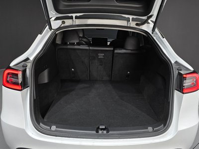 2022 Tesla MODEL Y — миниатюра 35