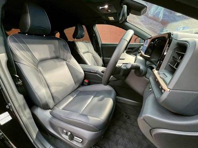 TOYOTA CROWN SPORT - 8