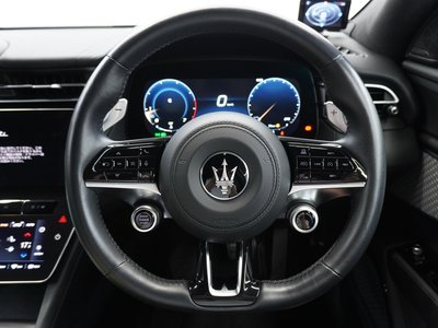 2023 Maserati GRECALE thumbnail 16