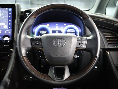 صورة 6 لـ 2024 Toyota ALPHARD