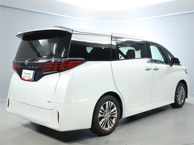 صورة 3 لـ 2024 Toyota ALPHARD