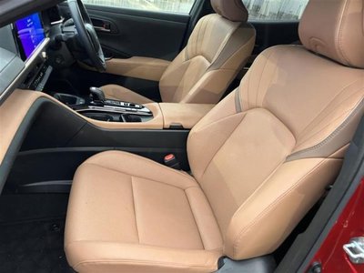 صورة 5 لـ 2024 Toyota CROWN SPORT