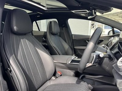 MERCEDES-BENZ EQS - 4
