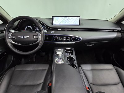 صورة 5 لـ 2021 Genesis GV70