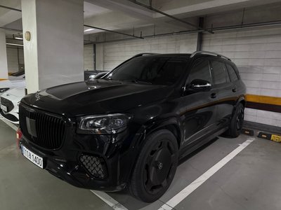 MERCEDES-BENZ GLS - 4