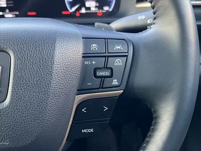 TOYOTA CROWN CROSSOVER - 4