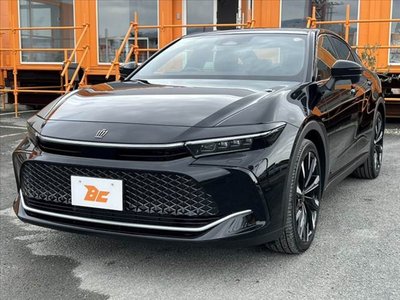 TOYOTA CROWN CROSSOVER - 8