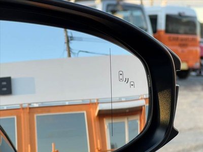 TOYOTA CROWN CROSSOVER - 5