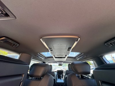 2025 TOYOTA ALPHARD — миниатюра 38
