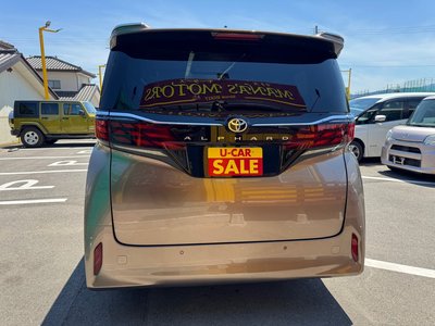 TOYOTA ALPHARD - 4
