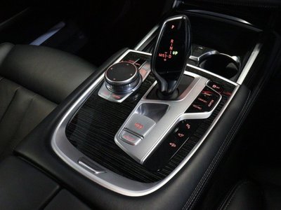 صورة مصغرة 28 لـ 2021 BMW 7 SERIES