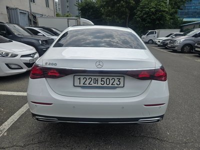 MERCEDES-BENZ E-CLASS - 3