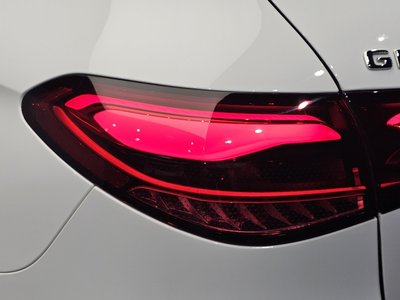 2024 Mercedes-BENZ GLC photo 10