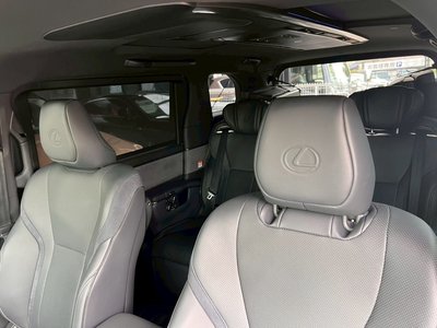 صورة مصغرة 39 لـ 2025 Lexus LM