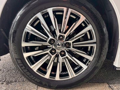 صورة مصغرة 21 لـ 2025 Lexus LM