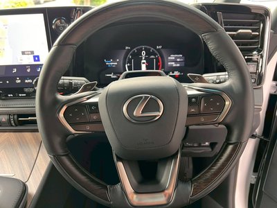 صورة مصغرة 65 لـ 2025 Lexus LM