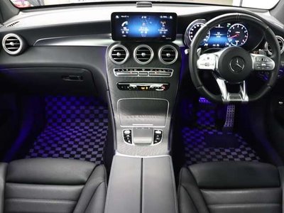 MERCEDES-BENZ GLC - 2