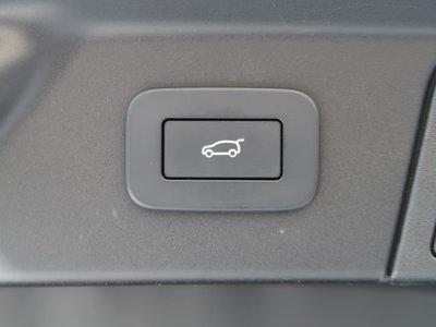 LAND ROVER RANGE ROVER VELAR - 7