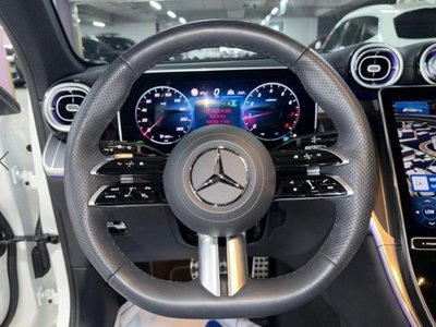 2025 Mercedes-BENZ GLC — фото 8