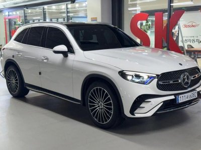 2025 Mercedes-BENZ GLC — фото 5