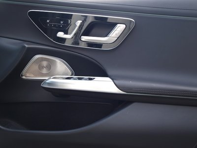 2025 Mercedes-BENZ E-CLASS — миниатюра 13