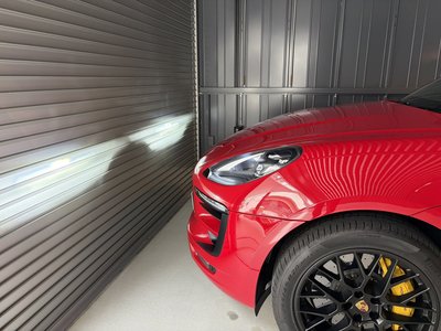 PORSCHE MACAN - 10