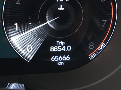 2021 Bentley BENTAYGA thumbnail 31