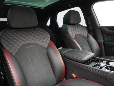 2021 Bentley BENTAYGA thumbnail 59