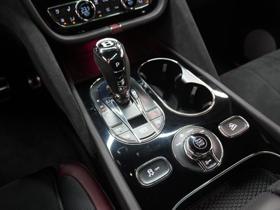 2021 Bentley BENTAYGA thumbnail 35