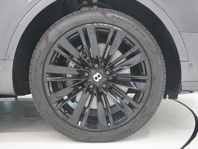 2021 Bentley BENTAYGA thumbnail 11