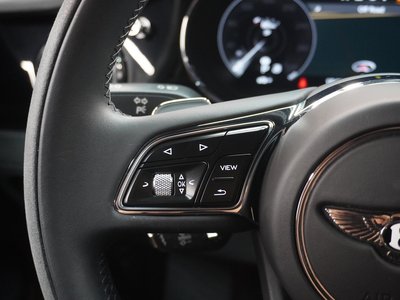 2021 Bentley BENTAYGA thumbnail 23