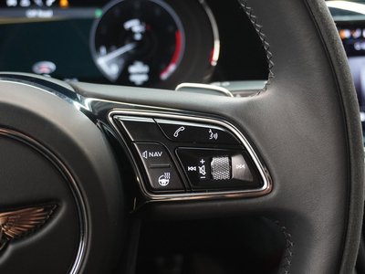 2021 Bentley BENTAYGA thumbnail 24