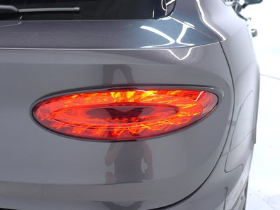 2021 Bentley BENTAYGA thumbnail 17