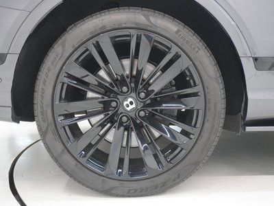 2021 Bentley BENTAYGA thumbnail 12