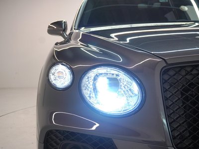 2021 Bentley BENTAYGA thumbnail 15