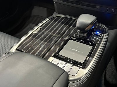 2017 Lexus LS 缩略图 35