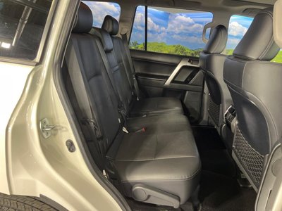 TOYOTA LAND CRUISER PRADO - 9