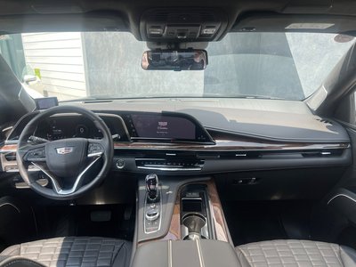 CADILLAC ESCALADE - 6