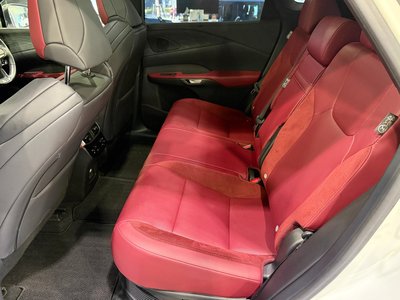 صورة مصغرة 58 لـ 2023 Lexus RX