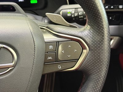 صورة مصغرة 16 لـ 2023 Lexus RX