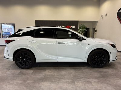 صورة مصغرة 32 لـ 2023 Lexus RX